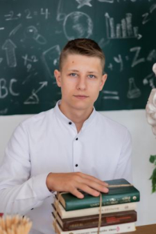 Никита Максимович Старков